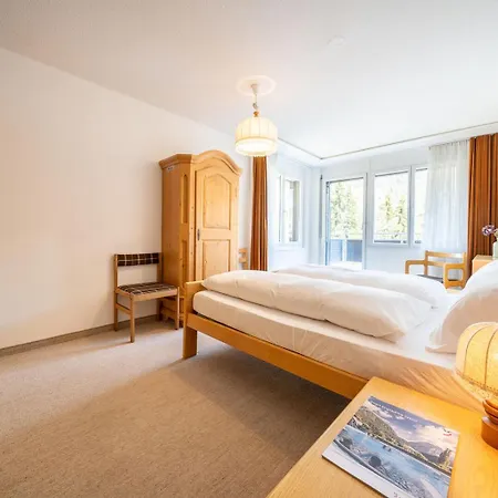 Pl 204 Geraeumige 3,5-zimmer-wohnung Im Haus Plavna Mit Grossem Balkon Vulpera