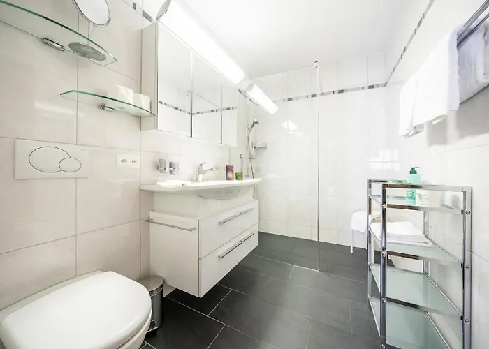 Διαμέρισμα Pl 204 Geraeumige 3,5-zimmer-wohnung Im Haus Plavna Mit Grossem Balkon