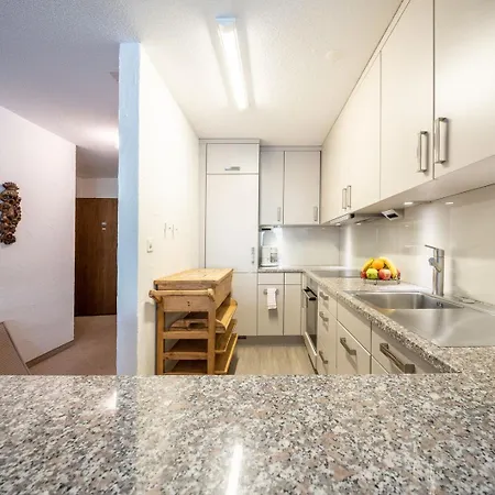 Pl 204 Geraeumige 3,5-zimmer-wohnung Im Haus Plavna Mit Grossem Balkon Appartamento